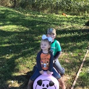 Meet your Posher, Travis